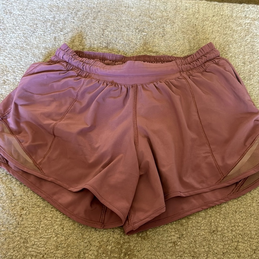 Lululemon Hotty Hot shorts